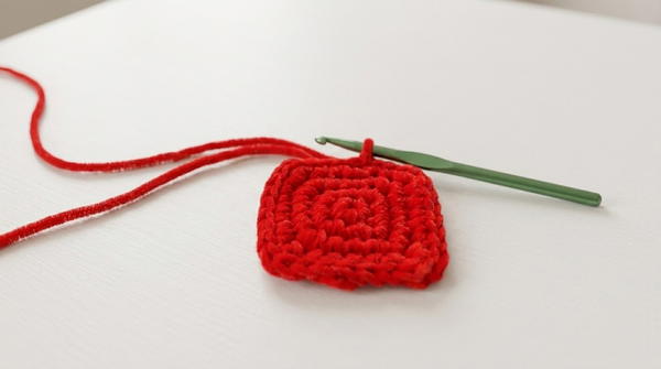 CROCHET SQUARE BASE 6