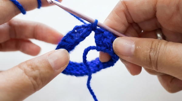 CROCHET SUMMER DRESS FOR DOLLS 4
