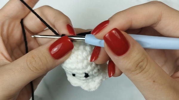 Crochet Ghost Keychain Crochet Halloween Bag Charm (6)