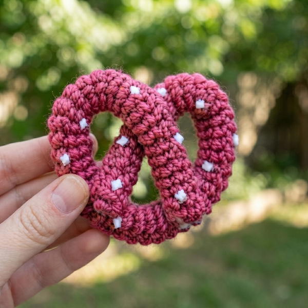 Crochet Pretzel - Amigurumi - Tutorial 9