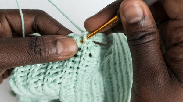 Easy Crochet baby Doll top tutorial 4