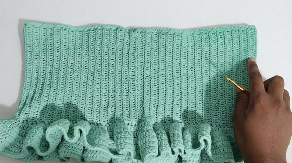 Easy Crochet baby Doll top tutorial 6
