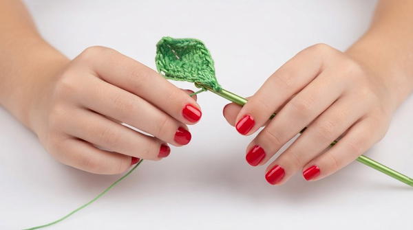 Red Rose Crochet Tutorial 9