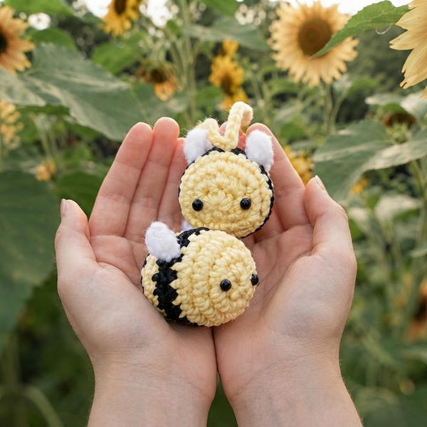 SHORT & EASY!! BEE KNITTING TUTORIAL BEE AMIGURUMI KNITTING TUTORIAL FOR BEGINNERS 10SHORT & EASY!! BEE KNITTING TUTORIAL BEE AMIGURUMI KNITTING TUTORIAL FOR BEGINNERS 10SHORT & EASY!! BEE KNITTING TUTORIAL BEE AMIGURUMI KNITTING TUTORIAL FOR BEGINNERS 10
