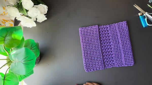 _Crochet Wallet with Perfect Design - Spacious and Luxurious (6)