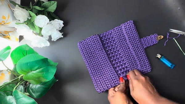 _Crochet Wallet with Perfect Design - Spacious and Luxurious (7)