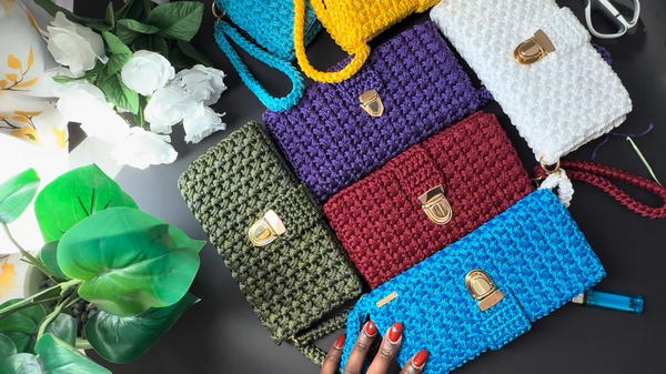 _Crochet Wallet with Perfect Design - Spacious and Luxurious (8)