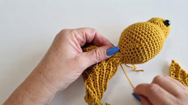 Crochet a realistic amigurumi fantail fish 8
