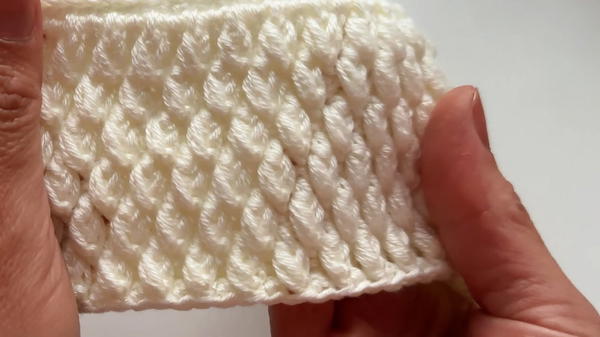 Delicate and easy Turkish stitch!!! Ideal for blankets and garments (6)