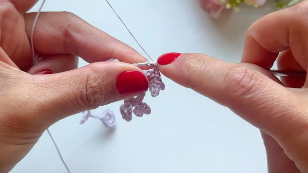 Easy and delicate butterfly bracelet! Look at it (8)