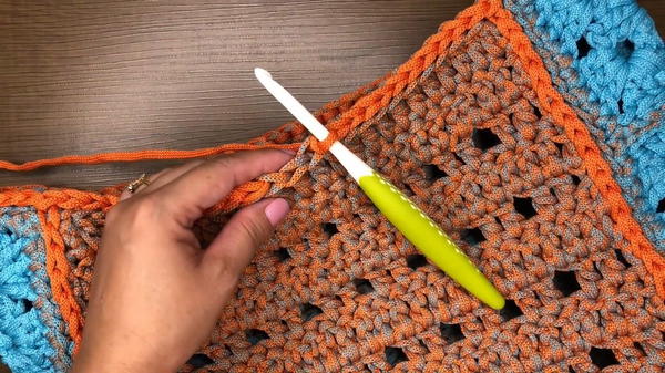 How To Crochet Bag Tutorial With Polyester Yarn 7