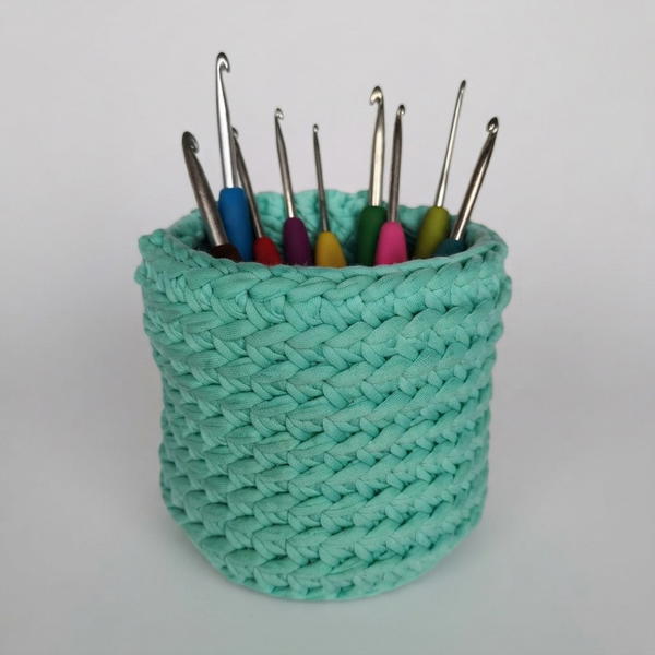 How To Crochet Desk Organizer (10)