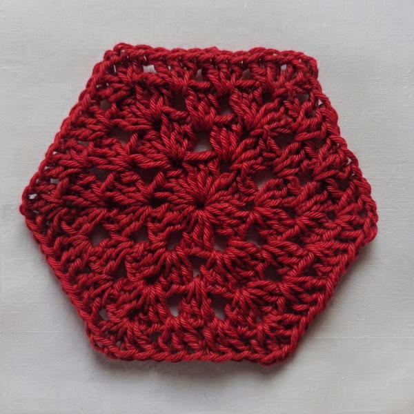 How To Crochet Hexagon Granny Weave (10)
