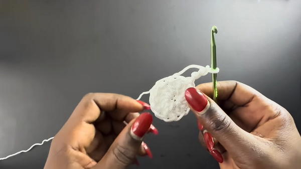 How To Crochet Rose Flower Bag Beautiful Floral Pattern Tutorial (4)