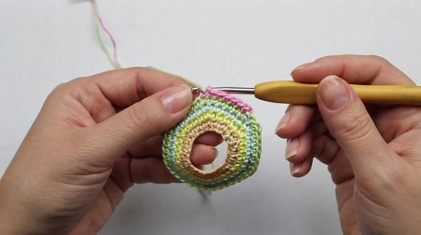 How to Crochet Rainbow 5