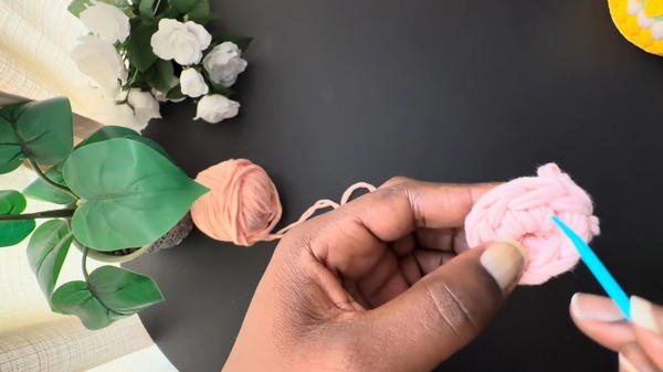 _How to Crochet the Marshmallow Basket Easy Home Decor Project (3)