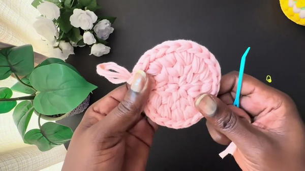 _How to Crochet the Marshmallow Basket Easy Home Decor Project (8)