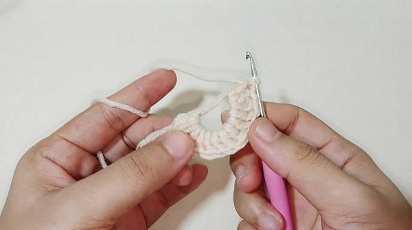 _How to Make a Crochet Phone Bag for Beginners (Easy & Fast!) 3