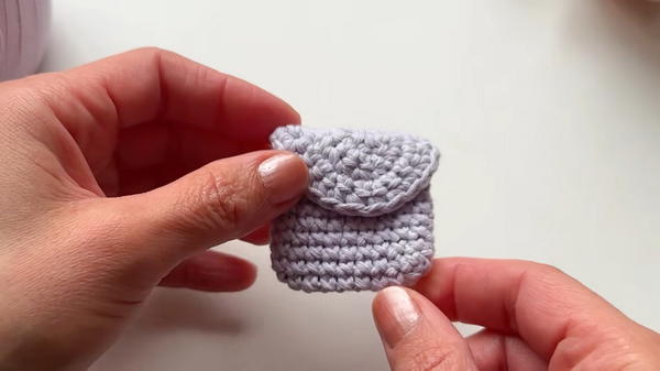 MINI BAGS! ORIGINAL AND CUTE KEYCHAINS, IDEAL FOR KNITTING IN LOADS 1 (10)