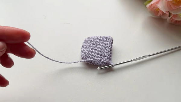 MINI BAGS! ORIGINAL AND CUTE KEYCHAINS, IDEAL FOR KNITTING IN LOADS 1 (9)