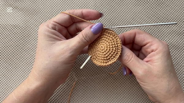 Woven flower pencil holder, final part of the planter 4