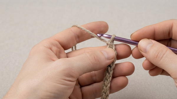 crocheting from scratch (single stitch) (5)