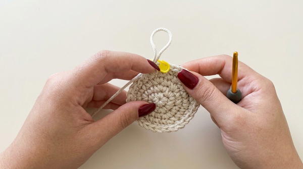 Crochet Lily Flower Pattern