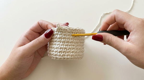 Crochet Lily Flower Pattern