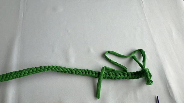 How To Crochet A Bag With the Herringbone Stitch Pattern (7)