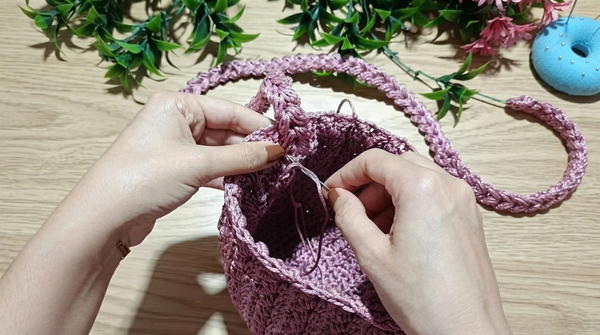 How To Crochet Easy Beautiful Bag Step By Step 7