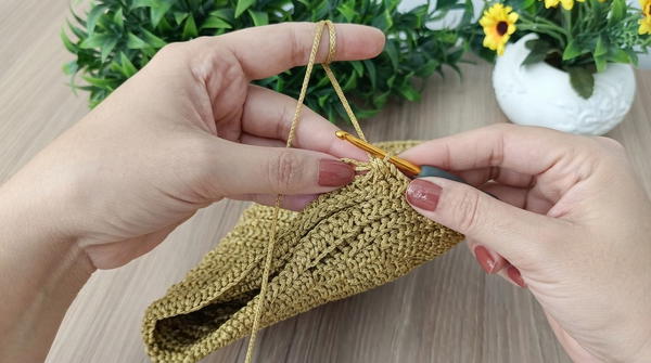 How To Crochet Easy Polyester Bag 6