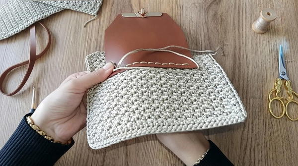 How To Crochet Easy Stylish Bag Step By Step 6