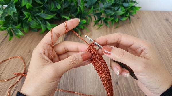 How To Crochet Very Easy Bag (3)