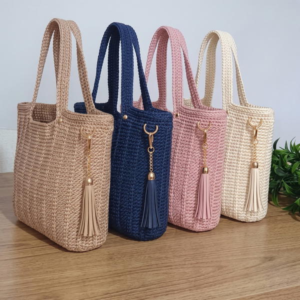 How To Crochet Very Easy Beautiful, Excellent Quality Bag 10