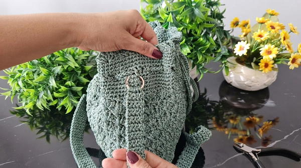 How To Crochet Very Easy Drawstring Bag 11