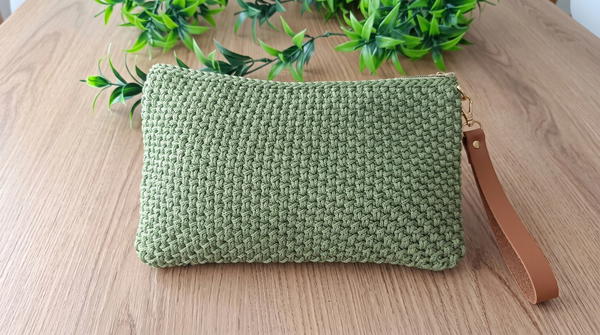 How To Crochet Very Easy Portfolio Hand Bag. (2)