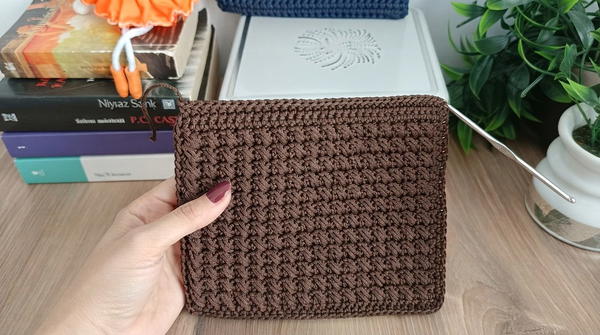 How To Crochet Very Easy Stunning Embossed Bag 5