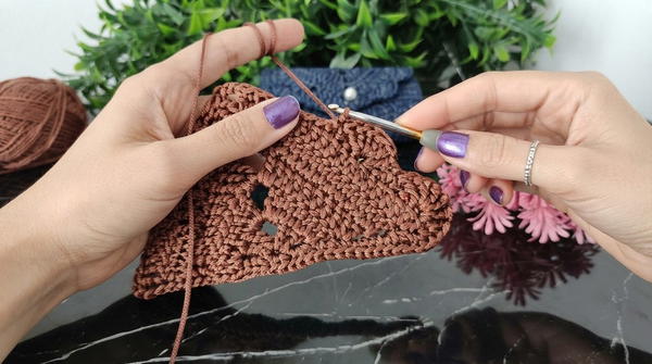 How To Crochet Very Easy Wallet Tutorial for Beginners 5
