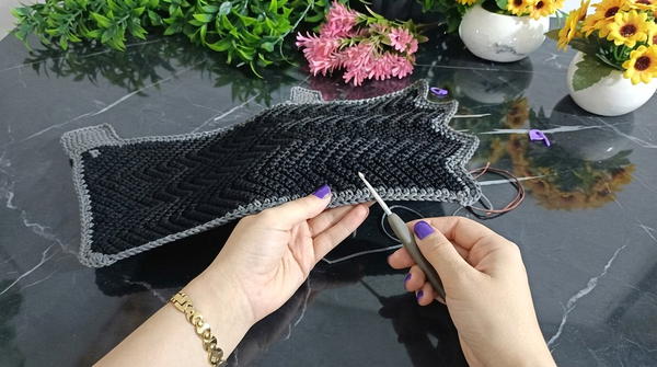 How To Crochet Very Easy Zigzag Pattern Shoulder Bag 5