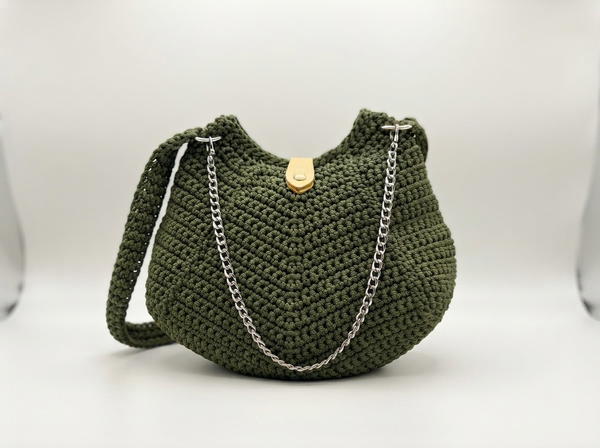 How to Crochet an Elegant Bag with a Simple design (9)