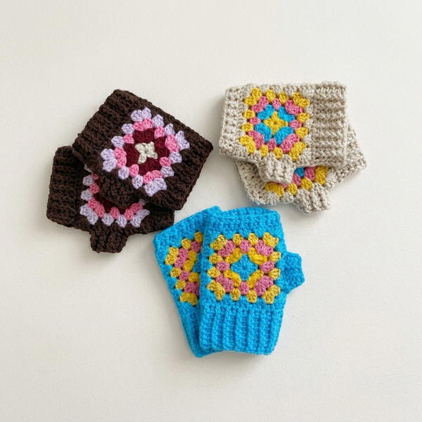 VERY SIMPLE CROCHET GLOVE PATTERN