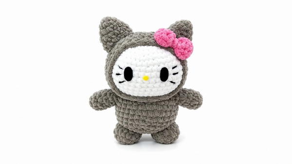 Crochet Hello Kitty X Pusheen Pattern 5