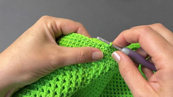 A great crocheted shopper that anyone can make! 7