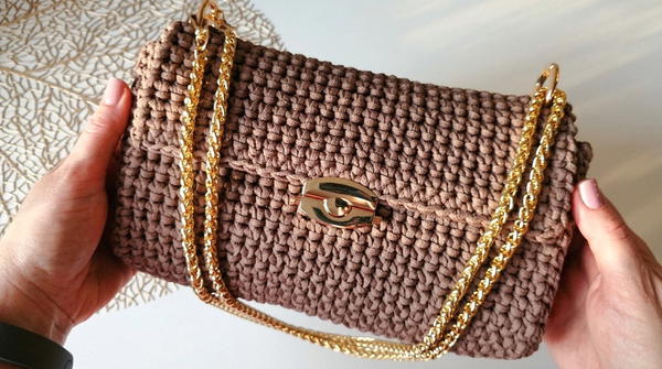 CROCHETED CROSS-BODY BAG (8)