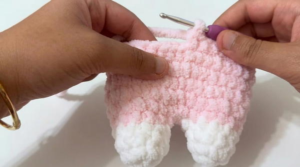 Crochet Big Hello Kitty Pattern 3