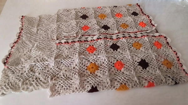 Crochet Vest Pattern with Motifs to Adorn Your Bridal Trousseaur (10)