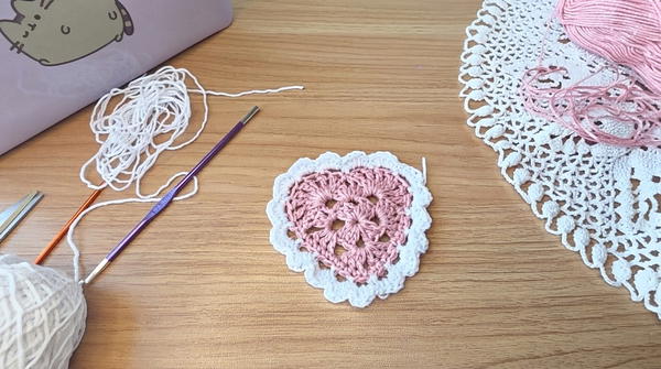 Crochet a Heart _ Beginner Friendly (6)