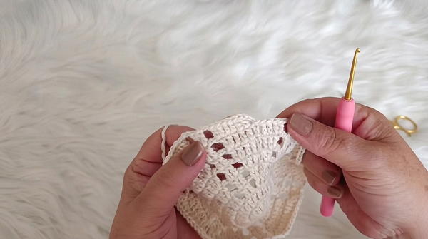 Easy and Stylish Crochet Prayer Cap Making (9)