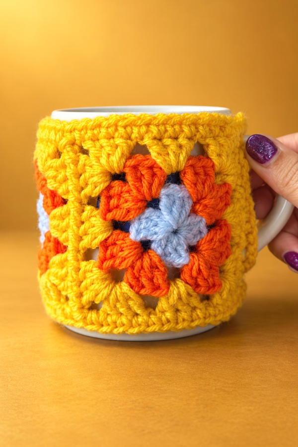 Granny Squares for Beginners Make a Mug Cozy (4)