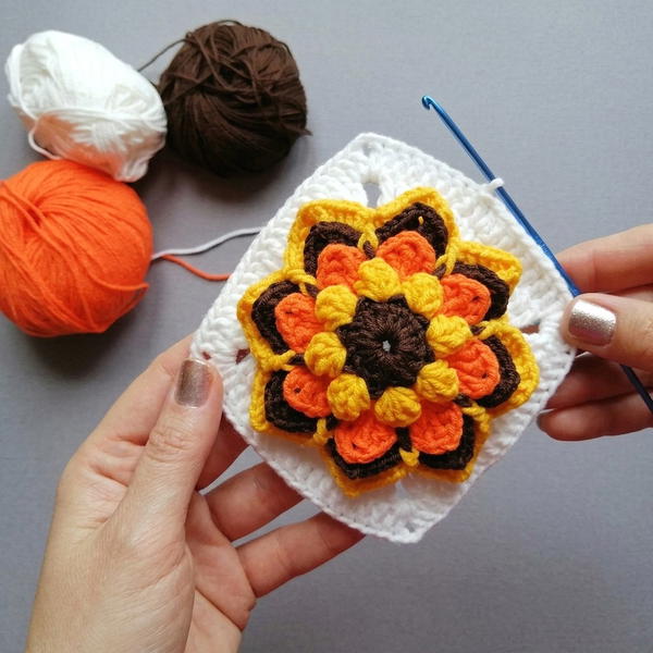 How To Crochet 3d Granny Square (2)